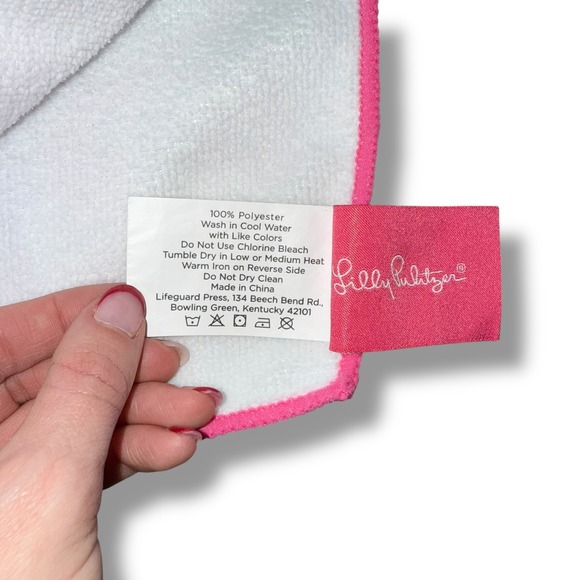 Lilly Pulitzer Yoga Towel Microfiber Quick Dry Large Pink Blue Floral - Picture 3 of 5